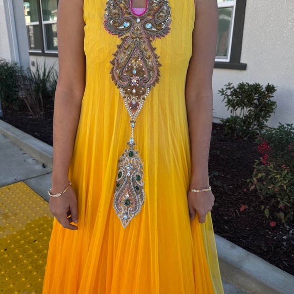 Designer Pam Mehta Anarkali yellow/Orange suit salwar  Pernia's pop up shop - Picture 6 of 7
